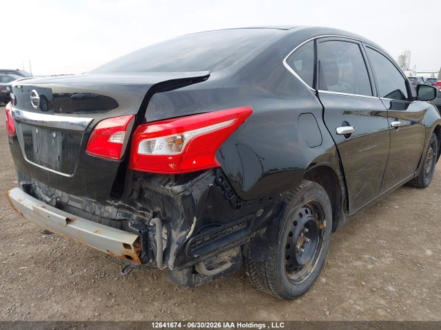 12641674 :رقم المزاد ، 3N1AB7AP7HL640808 vin ، 2017 Nissan Sentra 1.8 S/1.8 Sl/1.8 Sv مزاد بيع