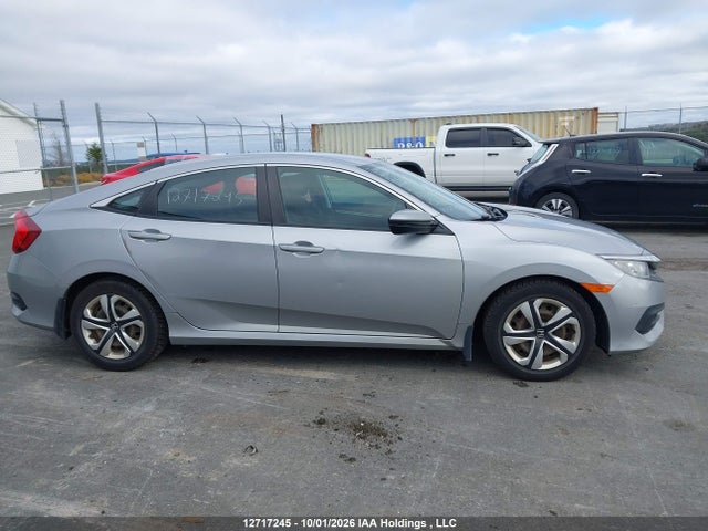 Honda Civic Lx 2017 2HGFC2F51HH016135 Image 12