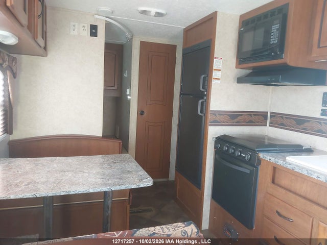 12717257 :رقم المزاد ، 4YDT26021DG100596 vin ، 2013 Keystone Springdale مزاد بيع