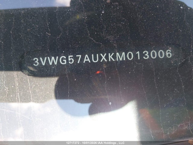 3VWG57AUXKM013006 Volkswagen GOLF S/SE