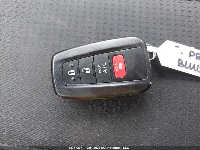 2021 Toyota Prius Prime მანქანა იყიდება აუქციონზე, vin: JTDKAMFP9M3195683, აუქციონის ნომერი: 12717277