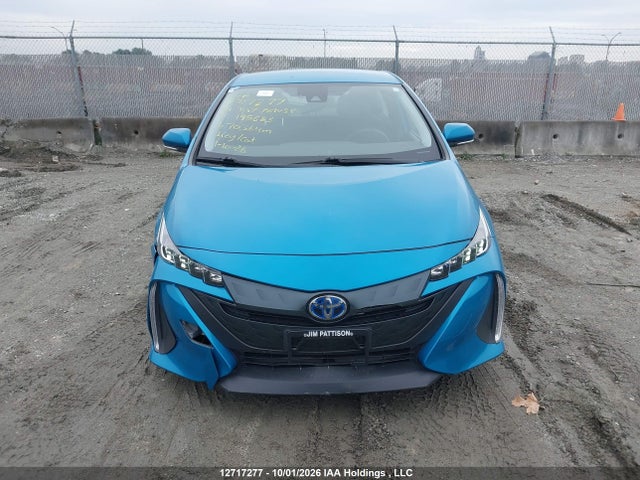 2021 Toyota Prius Prime მანქანა იყიდება აუქციონზე, vin: JTDKAMFP9M3195683, აუქციონის ნომერი: 12717277