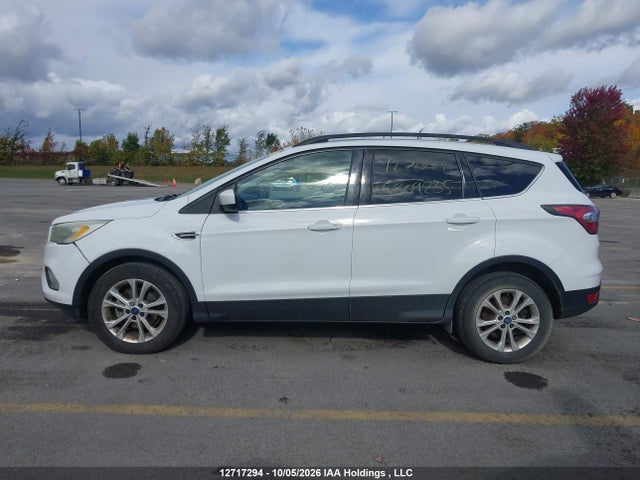 Ford ESCAPE SE 2017 1FMCU0GD8HUB09235 Image 15