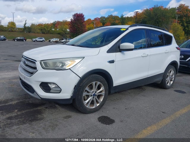 Ford ESCAPE SE 2017 1FMCU0GD8HUB09235 Image 2