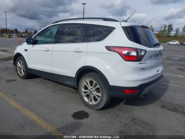 Ford ESCAPE SE 2017 1FMCU0GD8HUB09235 Image 3
