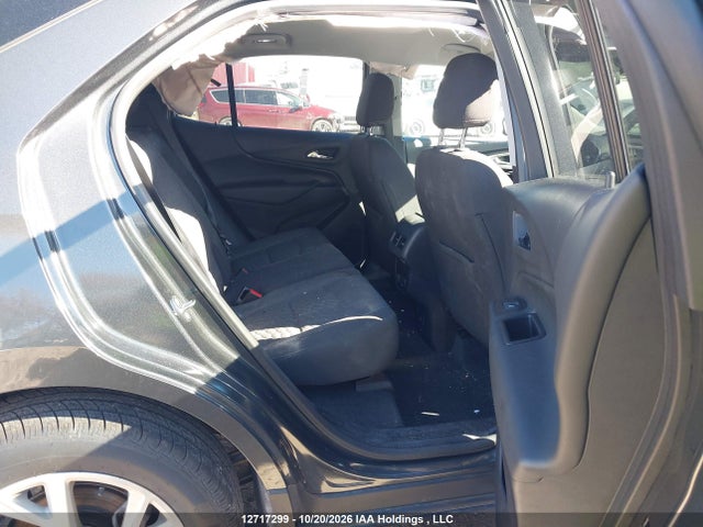 Chevrolet Equinox 2018 2GNAXTEXXJ6190347 Image 8