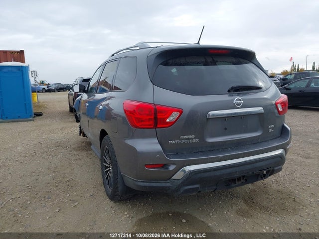 2017 Nissan Pathfinder S/sv/sl/platinum მანქანა იყიდება აუქციონზე, vin: 5N1DR2MM3HC645828, აუქციონის ნომერი: 12717314