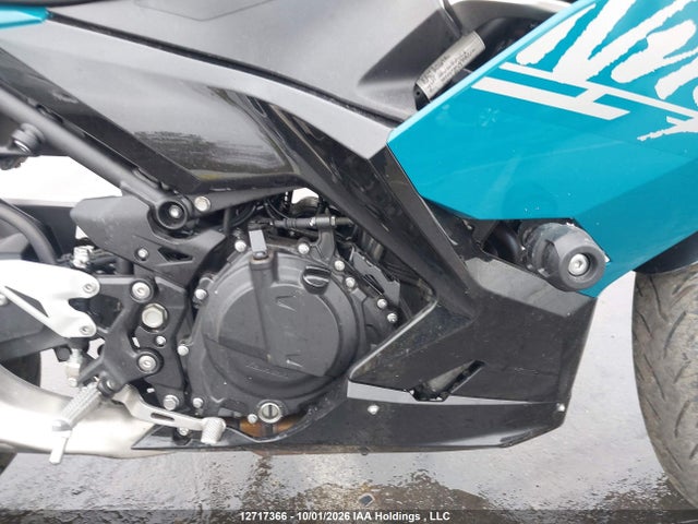 Kawasaki EX400 2021 JKAEXKG11MDAA2942 Image 8