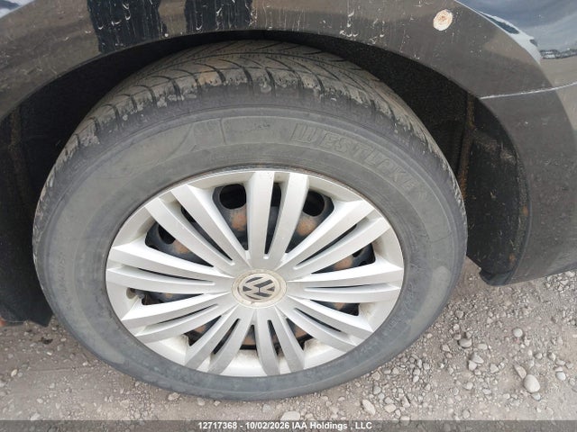 2016 Volkswagen Passat 1.8 Tsi Trendline/1.8 Tsi Trendline+ მანქანა იყიდება აუქციონზე, vin: 1VWAS7A33GC027795, აუქციონის ნომერი: 12717368