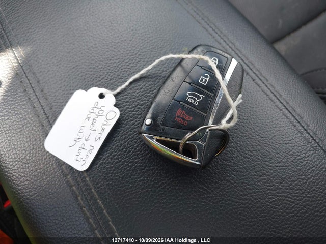 Продажа на аукционе авто 2017 Hyundai Santa Fe Sport, vin: 5XYZUDLA1HG463522, номер лота: 12717410