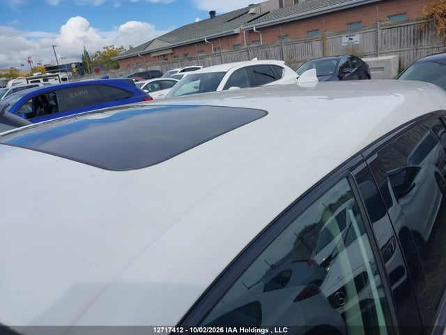 Продажа на аукционе авто 2025 Honda Hr-v Ex-l Navi, vin: 3CZRZ2H74SM105984, номер лота: 12717412