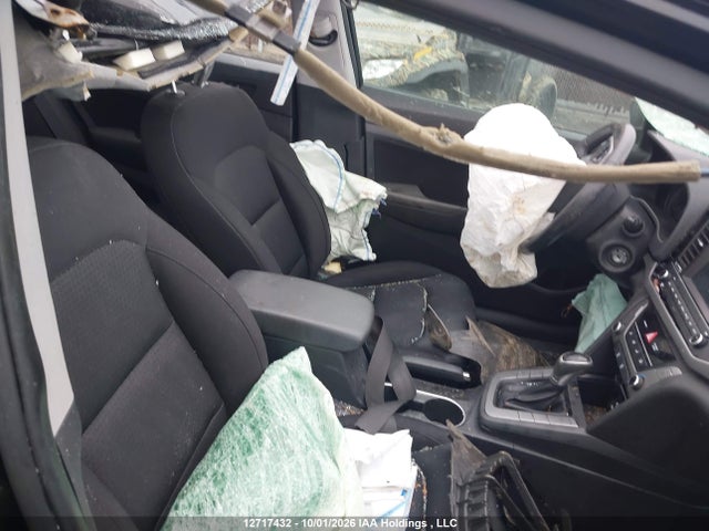 Продажа на аукционе авто 2017 Hyundai Elantra Gl, vin: KMHD84LF2HU189249, номер лота: 12717432