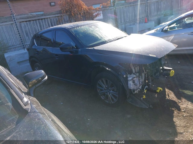 Продажа на аукционе авто 2023 Mazda Cx-5 Signature, vin: JM3KFBEYXP0123713, номер лота: 12717433