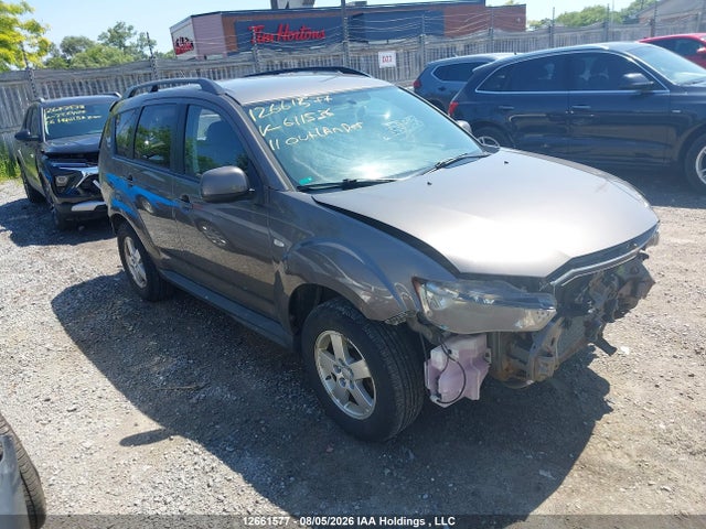 12661577 :رقم المزاد ، JA4AT2AW4BU611536 vin ، 2011 Mitsubishi Outlander Es مزاد بيع