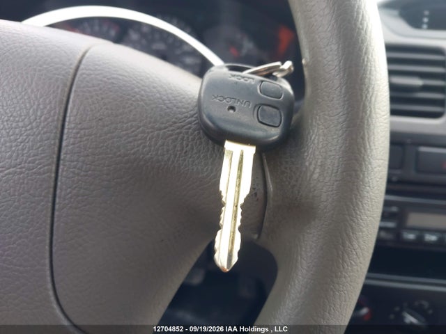 2003 Kia Rio Rxv მანქანა იყიდება აუქციონზე, vin: KNADC165X36161360, აუქციონის ნომერი: 12704852