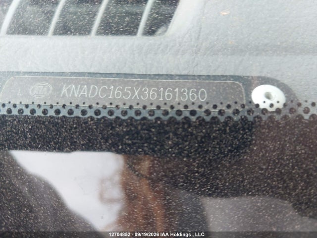 2003 Kia Rio Rxv მანქანა იყიდება აუქციონზე, vin: KNADC165X36161360, აუქციონის ნომერი: 12704852