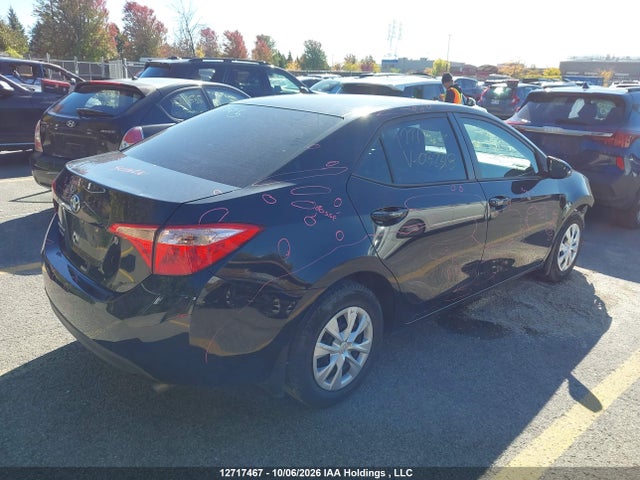 Toyota COROLLA CE 2018 2T1BURHE1JC032318 Image 4