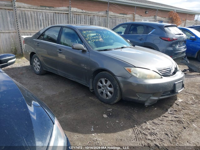 Продажа на аукционе авто 2005 Toyota Camry, vin: 4T1BF32K15U592544, номер лота: 12717472