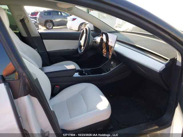 12717504 :رقم المزاد ، 5YJ3E1EA9KF426022 vin ، 2019 Tesla Model 3 Long Range/mid Range/standard Range/standard Range Plus مزاد بيع