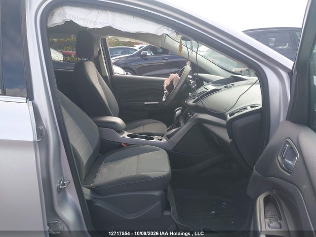 1FMCU9GX3EUB82345 Ford Escape