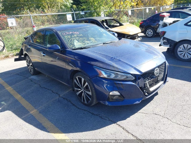 12717555 :رقم المزاد ، 1N4BL4FW9NN398019 vin ، 2022 Nissan Altima 2.5 Platinum مزاد بيع