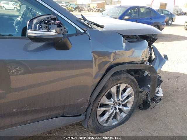 2T3R1RFV8SC497147 Toyota Rav4 Xle