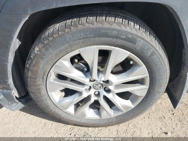 2T3R1RFV8SC497147 Toyota Rav4 Xle