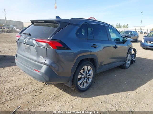 2T3R1RFV8SC497147 Toyota Rav4 Xle