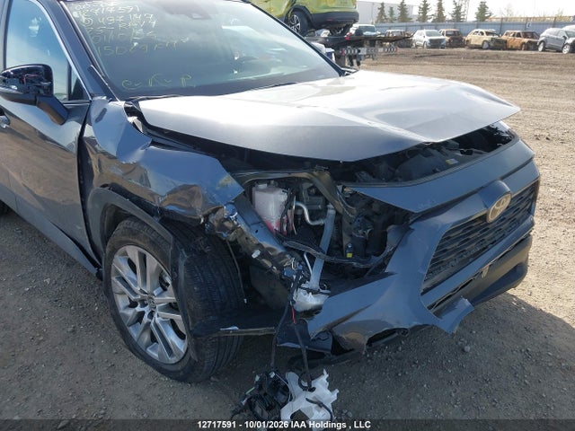 2T3R1RFV8SC497147 Toyota Rav4 Xle