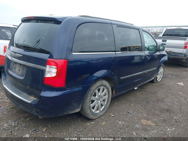 2013 Chrysler Town & Country Touring მანქანა იყიდება აუქციონზე, vin: 2C4RC1BG2DR704615, აუქციონის ნომერი: 12717595
