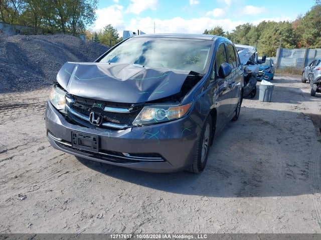 Honda Odyssey 2016 5FNRL5H44GB500421 Image 2
