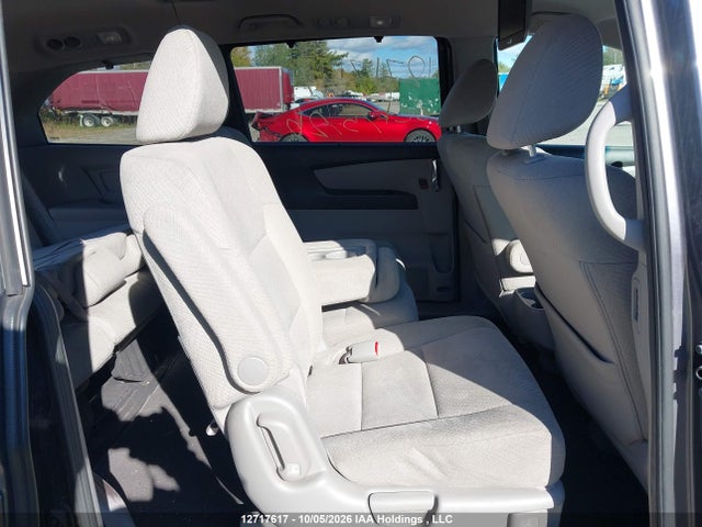Honda Odyssey 2016 5FNRL5H44GB500421 Image 8
