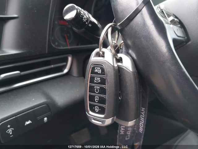 KMHLM4AGXPU473312 Hyundai Elantra Preferred Ivt