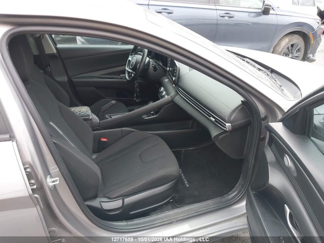 KMHLM4AGXPU473312 Hyundai Elantra Preferred Ivt