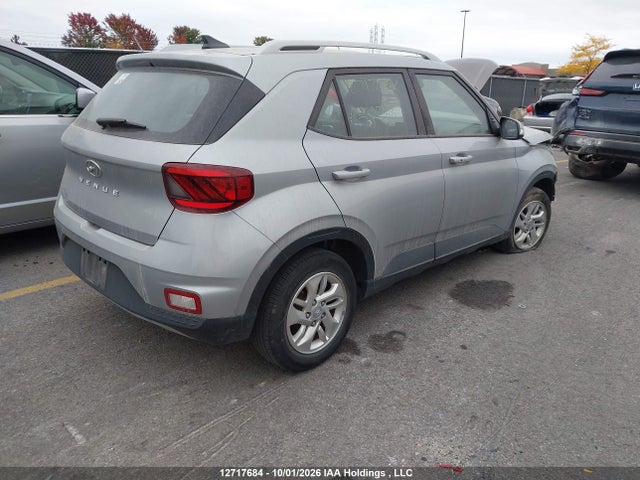 KMHRC8A32LU028168 Hyundai Venue Preferred