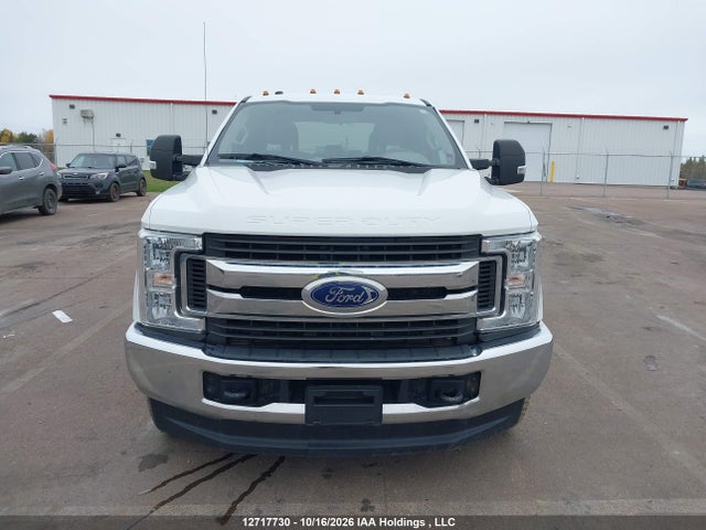 Ford F350 Super Duty 2019 1FT8W3BT4KEE47818 Image 12