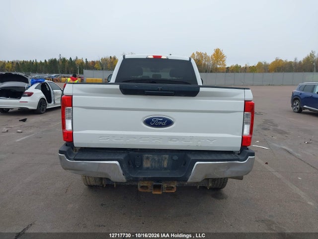Ford F350 Super Duty 2019 1FT8W3BT4KEE47818 Image 16