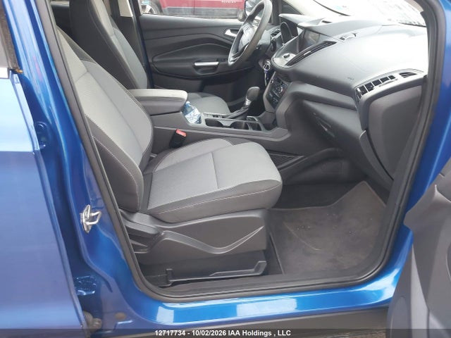 12717734 :رقم المزاد ، 1FMCU9G96HUD22717 vin ، 2017 Ford Escape Se مزاد بيع