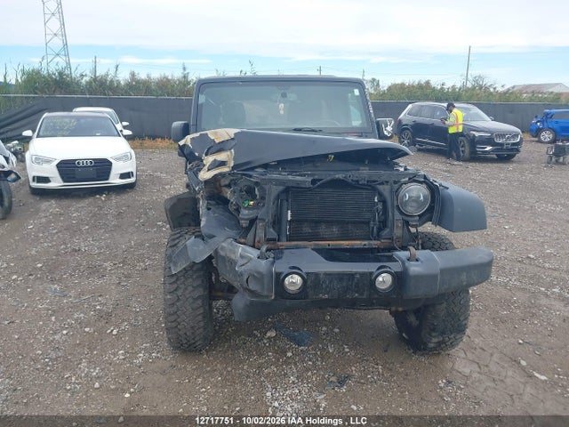 12717751 :رقم المزاد ، 1C4BJWDG1JL846170 vin ، 2018 Jeep Wrangler Unlimited Sport مزاد بيع
