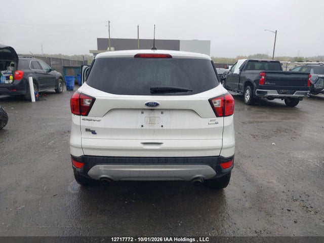 2019 Ford Escape Se მანქანა იყიდება აუქციონზე, vin: 1FMCU9GD6KUC16649, აუქციონის ნომერი: 12717772
