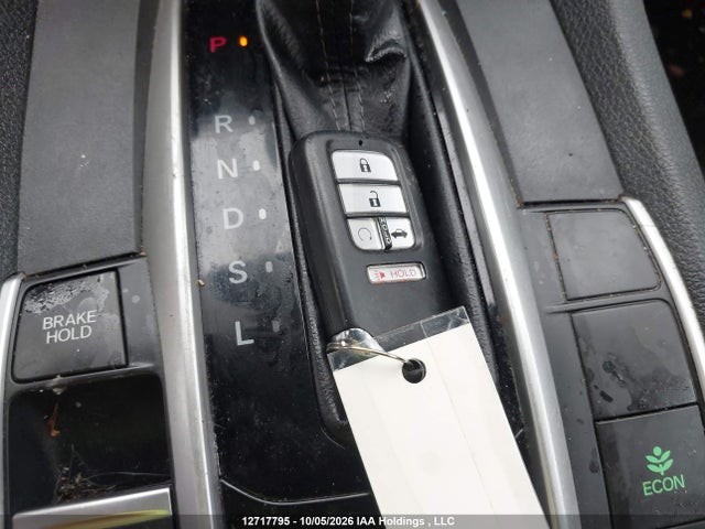 Продажа на аукционе авто 2016 Honda Civic Touring, vin: 2HGFC1F98GH110475, номер лота: 12717795
