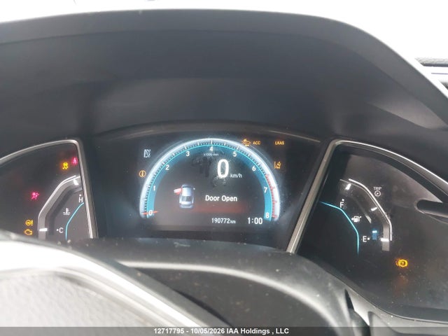 Продажа на аукционе авто 2016 Honda Civic Touring, vin: 2HGFC1F98GH110475, номер лота: 12717795