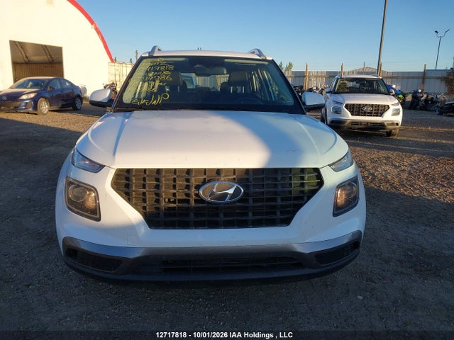 2025 Hyundai Venue Sel/limited მანქანა იყიდება აუქციონზე, vin: KMHRC8A34SU394986, აუქციონის ნომერი: 12717818