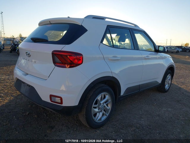 2025 Hyundai Venue Sel/limited მანქანა იყიდება აუქციონზე, vin: KMHRC8A34SU394986, აუქციონის ნომერი: 12717818