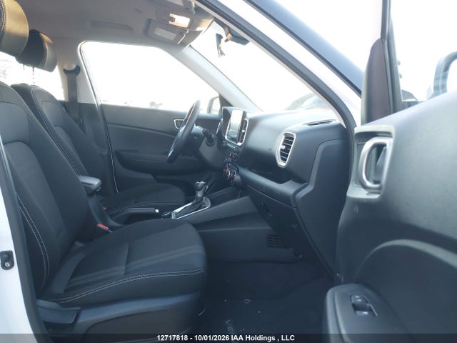 2025 Hyundai Venue Sel/limited მანქანა იყიდება აუქციონზე, vin: KMHRC8A34SU394986, აუქციონის ნომერი: 12717818