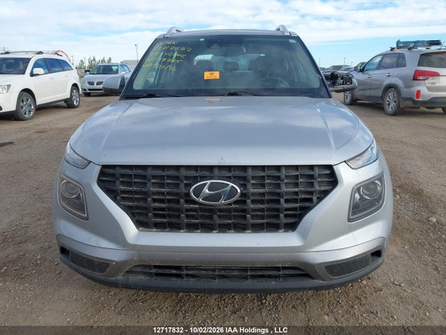 Продажа на аукционе авто 2022 Hyundai Venue Sel/limited, vin: KMHRC8A33NU158785, номер лота: 12717832