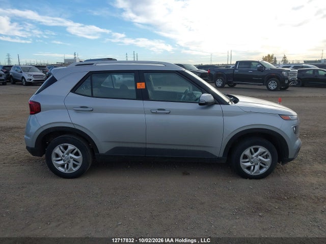 Продажа на аукционе авто 2022 Hyundai Venue Sel/limited, vin: KMHRC8A33NU158785, номер лота: 12717832