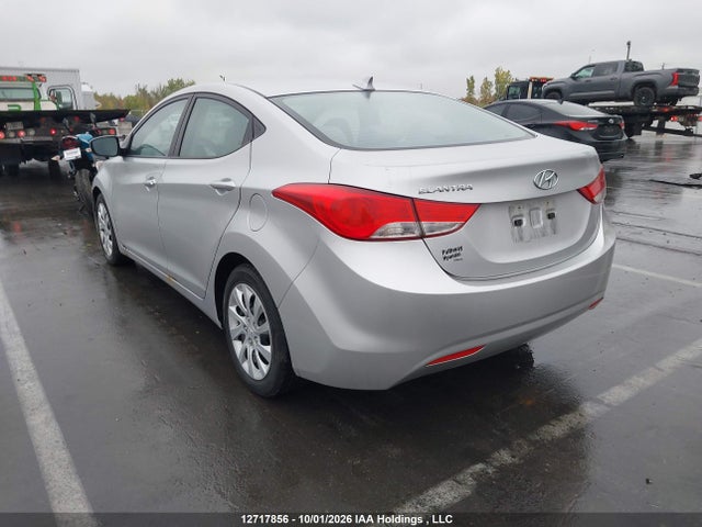 Продажа на аукционе авто 2013 Hyundai Elantra Gl, vin: 5NPDH4AE3DH199243, номер лота: 12717856