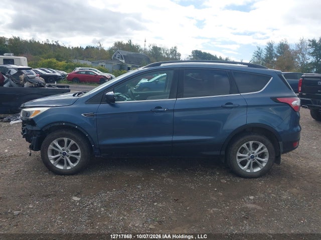 12717868 :رقم المزاد ، 1FMCU9GD1JUB89357 vin ، 2018 Ford Escape Se مزاد بيع