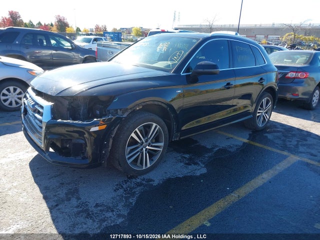 Audi Q5 2.0t Progressiv 2018 WA1ENAFY6J2225128 Image 2